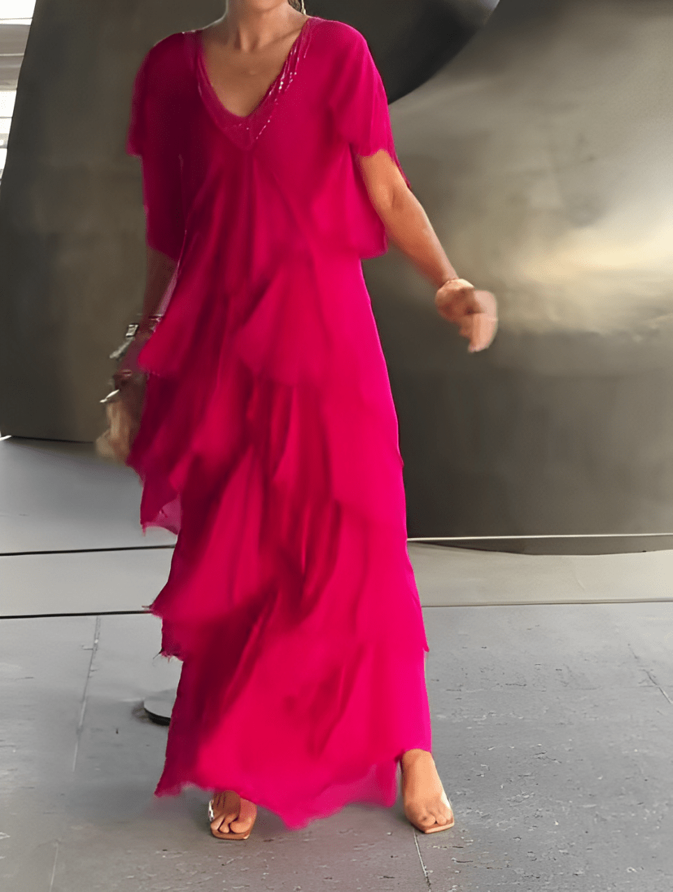 Selviana – Elegant V - Neck Maxi Dress - E - moda