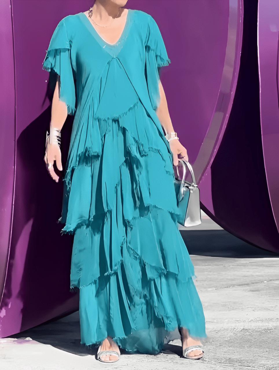 Selviana – Elegant V - Neck Maxi Dress - E - moda