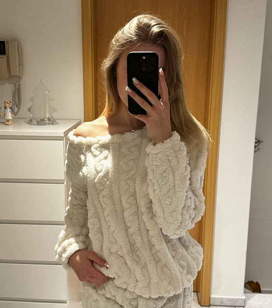 CozyCloud – Ultra - Soft Winter Pyjama Set - E - moda