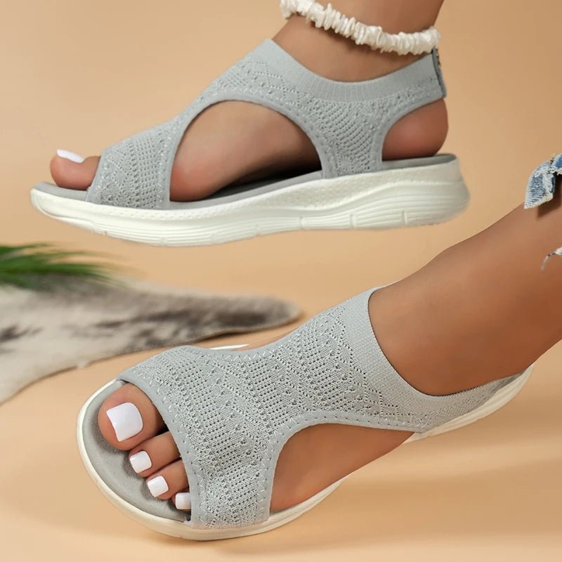 WanderWell - Orthopedic sandals - E - moda