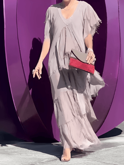 Selviana – Elegant V - Neck Maxi Dress - E - moda